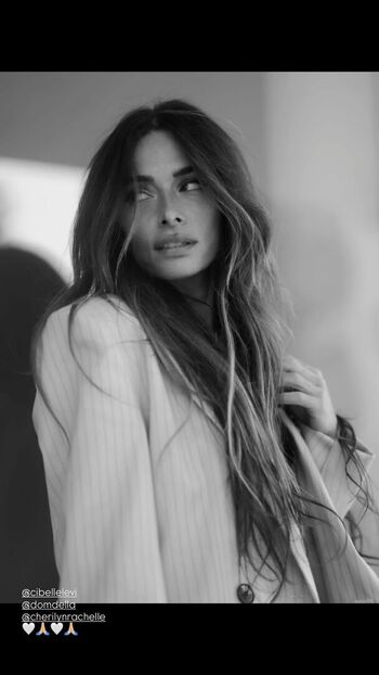 🔥 Sarah shahi page leaked private photo uncensored full