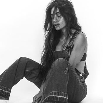 🔥 Sarah shahi page leaked private photo uncensored full