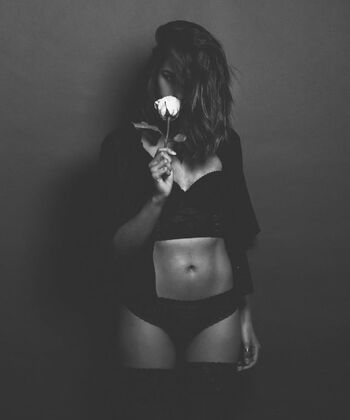 🔥 Shhhmayra leaked private photo uncensored full