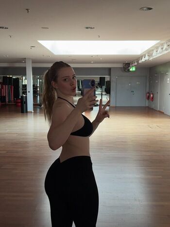 🔥 Shutupmelissa  page leaked private photo uncensored full