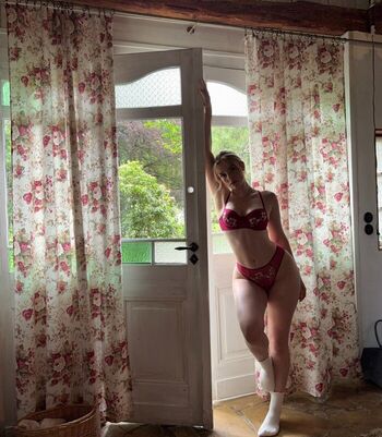 🔥 Shutupmelissa  page leaked private photo uncensored full