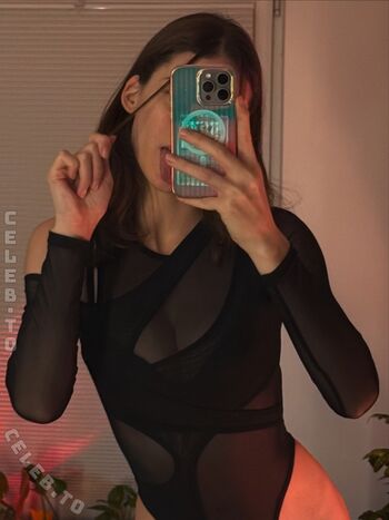 🔥 Sophiekc page leaked private photo uncensored full