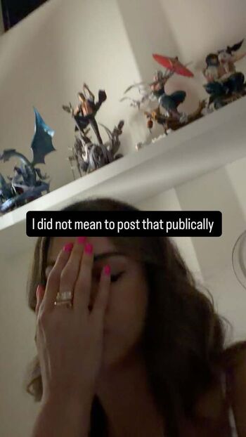 🔥 Sssniperwolf  page leaked private photo uncensored full
