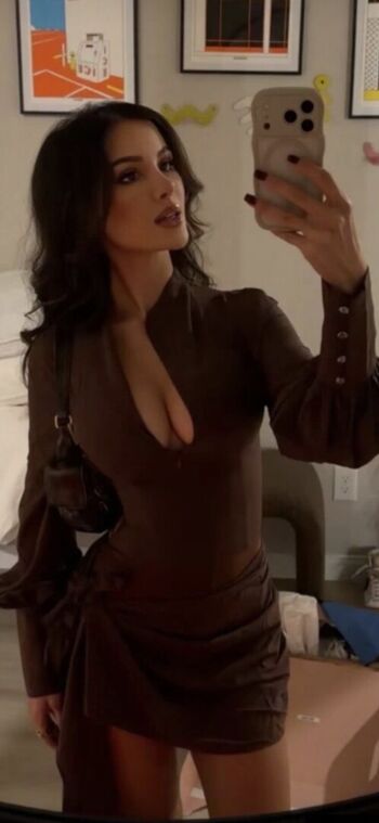 🔥 Sssniperwolf  page leaked private photo uncensored full