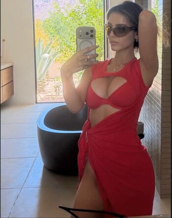 🔥 Sssniperwolf  page leaked private photo uncensored full