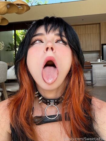 🔥 Sweetie fox  page leaked private photo uncensored full