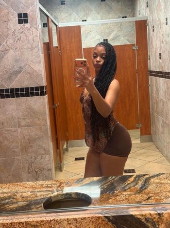🔥 Taiispicyy leaked private photo uncensored full