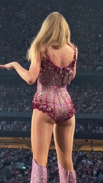 🔥 Taylor swift  page leaked private photo uncensored full