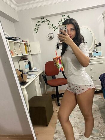 🔥 Turkish girls leaked private photo uncensored full