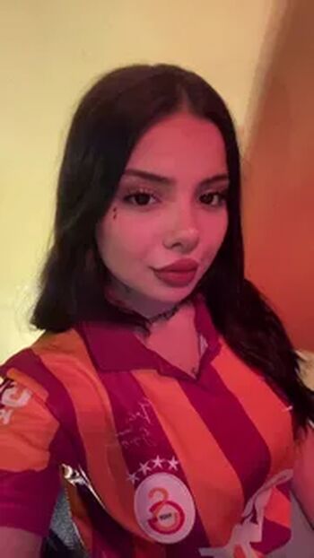 🔥 Turkish girls leaked private photo uncensored full