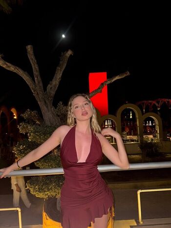 🔥 Turkish girls leaked private photo uncensored full