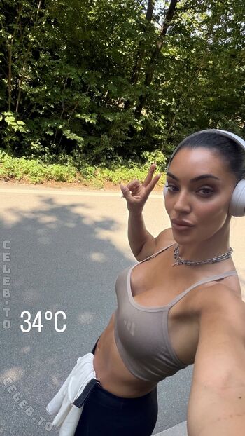 🔥 Valentina maceri page leaked private photo uncensored full