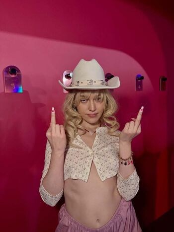 🔥 Victoria pedretti page leaked private photo uncensored full