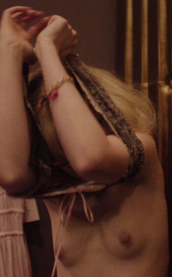 🔥 Victoria pedretti leaked private photo uncensored full