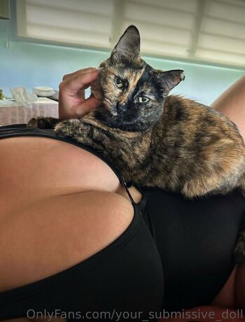 🔥 Your submissive doll  page leaked private photo uncensored full